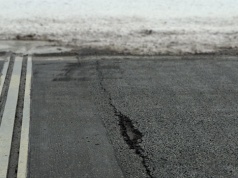 Badania nawierzchni OMT trwają. Drogowcy i wykonawcy analizują wybrzuszenia na S7