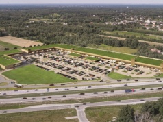Nowe centrum zakupów rośnie pod Warszawą. Otwarcie pod koniec roku