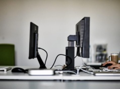 Luka kompetencyjna na rynku. Tego szukają pracodawcy. "Są na wagę złota"