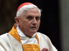 Ratzinger i gościnny Kościół, który pozostawia wolnym