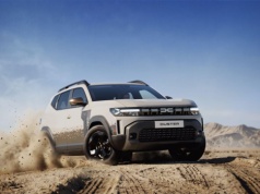 Dacia Duster Spirit of Sand świętuje zwycięstwo w Rajdzie Dakar