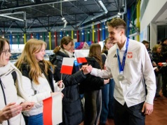 Tomaszów Mazowiecki powitał olimpijczyków. Srebrny Władimir Semirunnij w Arenie Lodowej