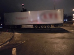 Awaria ciężarówki zablokowała skrzyżowanie. Autobusy musiały zmienić trasę