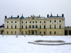 Wersal Północy jest w Polsce. To nie jest zwykły zabytek. Do zwiedzania 10 hektarów