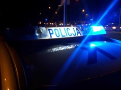 Brutalny atak na bezdomnego w galerii. 13-latek zaatakował go młotkiem