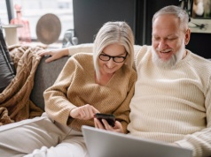 Cyfrowa opieka zdrowotna wyklucza pacjentów? Nowe badanie UCSF alarmuje