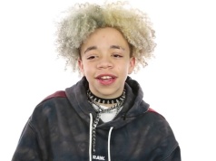 21-letni syn T.I. dissuje 50 Centa