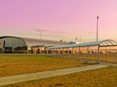 Inwestycyjny boom w Modlinie. Powiększona część gotowa na lato