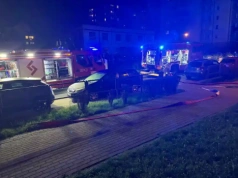 Nocny pożar w bloku przy ul. Rataja. Ewakuowano 50 osób, dwie trafiły do szpitala