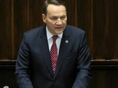 Sikorski w Sejmie o Europie i Ameryce