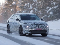 Nowa Lancia Gamma przyłapana podczas testów. Premiera w 2026 roku