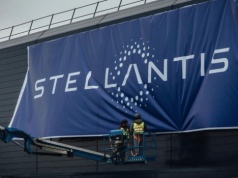 Stellantis notuje miliardowe straty. Odwrót od pełnej elektryfikacji