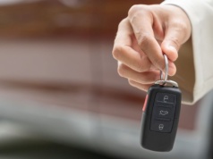 Nowy program dopłat do aut od 2 marca. Masz tylko miesiąc na złożenie wniosku