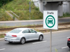 Warszawa sprawdza efekty Strefy Czystego Transportu. Ruszają pomiary ruchu