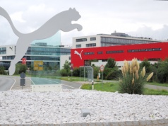 Puma ma spore problemy finasowe. Niemiecka spółka liczy na mundial