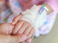 180 chorych na świecie, leczenia brak. W Polsce już kilkanaście przypadków