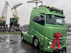 Volvo FH16 Aero 780 Globetrotter XXL po wywrotkę u polskiego przewoźnika