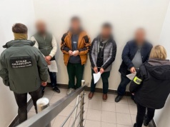 Kontrole w wawerskich hostelach. Służby zatrzymały sześciu obcokrajowców