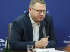 Jakub Gołąb odwołany z funkcji dyrektora Biura Komunikacji Ministerstwa Zdrowia