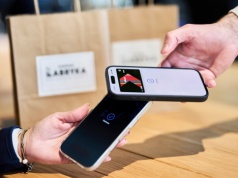 Twój telefon stał się terminalem. Koniec z osobnymi apkami do płatności