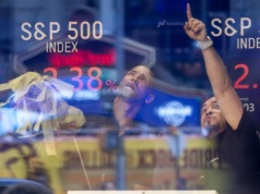 Na rynkach akcji w USA tanieją spółki technologiczne