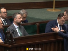 Ostre słowa Donalda Tuska w Sejmie. "Dopóki jestem premierem"