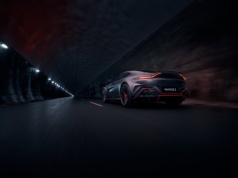 Aston Martin tnie zatrudnienie. Cła USA i słabnące Chiny uderzają w markę