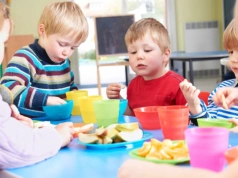 Sklepikowe wchodzi w życie. Przełomowa zmiana dla stołówek, jeden dzień wyłącznie roślinny