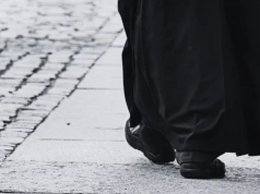 Kary finansowe dla księży. Nowe prawo wchodzi w życie