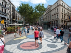 Katalonia podnosi podatek turystyczny. W Barcelonie goście zapłacą nawet 15 euro za noc