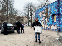 Dlaczego młodzi wracają do punka?