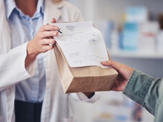 Zbuntowana farmaceutka założyła firmę uzdrawiającą apteki. Zarabia krocie