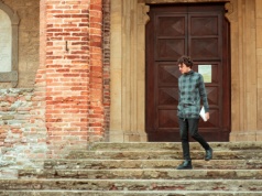 Internetowa apostazja jako nowa tożsamość. Co mówią odejścia z Kościoła?