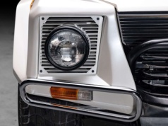 Ikoniczne “Rambo Lambo” z 1990 na sprzedaż. Jeden właściciel i symboliczny przebieg