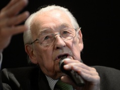 Andrzej Wajda doceniony przez Sejm. Uchwała na 100. rocznicę urodzin reżysera
