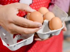 Jesteś na diecie? Jedz takie jajka na śniadanie