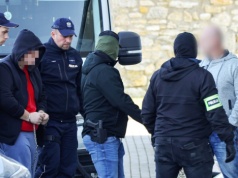 Zbrodnia w Kadłubie i zarzuty dla 17-latka. Nasz reporter był na miejscu. To rzuca się w oczy