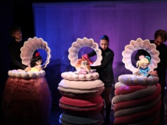 Bajka zaprezentowała nowy spektakl „Dziwożona”. Przedstawienie pokazuje, że emocje mają znaczenie