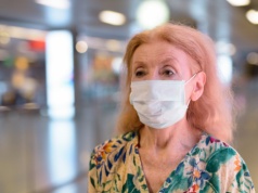 Koronawirus wpływa na mózg inaczej niż grypa. Najnowsze wyniki naukowców