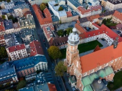 Deweloper chce pięciogwiazdkowego hotelu. Spór o krakowskie kamienice