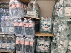 Woda z najwyższą stawką podatku. Konsumenci mogą się zdziwić