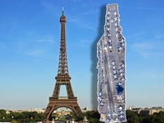 Ten okręt pomógł w ataku na Iran. Jest większy od wieży Eiffla