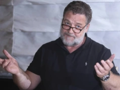 Russell Crowe ma tajne konto na TikToku. Pokazuje drogie hobby