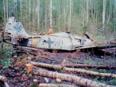 Przeleżał pół wieku w rosyjskim lesie. Niemiecki myśliwiec z II wojny