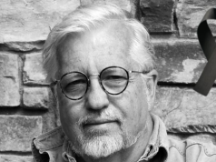 Kultowy pisarz science fiction nie żyje. Był twórcą m.in. „Hyperiona”