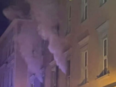 Pożar w centrum Poznania. Ranni strażacy