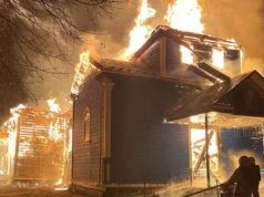 Kanada: zabytkowy kościół w Montrealu niemal doszczętnie spłonął w ogromnym pożarze