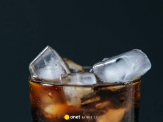 Dobry wieczór bez kompromisów.  Coca-Cola Zero Kofeiny, Zero Cukru, Zero Kalorii w nowej odsłonie