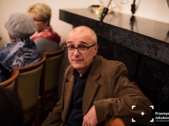 „Zróbmy tu dom kultury!”. Cztery pory roku Marka Małeckiego