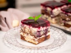 Niech nie zwiedzie się nazwa Popapraniec. W tym cieście każda warstwa to prawdziwa poezja